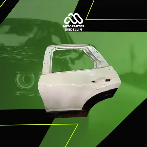 Puerta Trasera Izquierda Mazda Cx30 2020 -2025 (Usado)