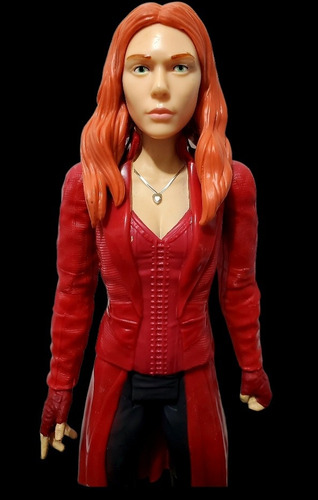 Scarlet Witch Titan Hero Series (Reacondicionado)