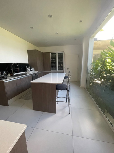 Imagen 20 de 30 de Casa En Alquiler En El Golf, Nordelta, Tigre