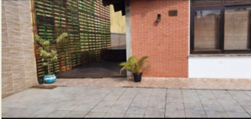 Imagem 3 de 14 de Casa 05 Dormitorios No Cibratel I, Com Piscina (2182)