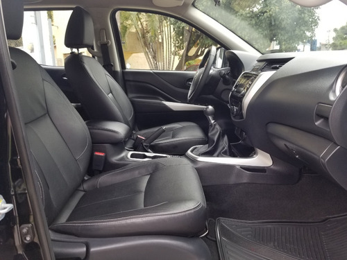 Imagen 11 de 15 de Np300 Frontier Platinum