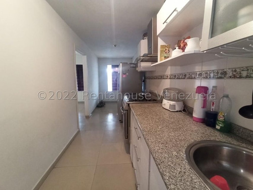 Imagen 6 de 30 de Casa En Venta En Urbanizacion Yucatan Barquisimeto, Tanque Subterraneo, Cantv Y Internet De Abba, Inf 04245943684, Cod 22-17136, J24