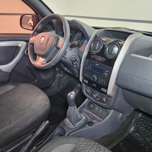 Renault Duster Oroch 1.6 Outsider