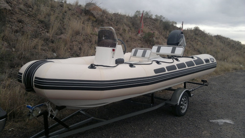 Kiel 4,6 M Con Mercury 50 Hp 4 Tiempos Todo 0km Sin Uso
