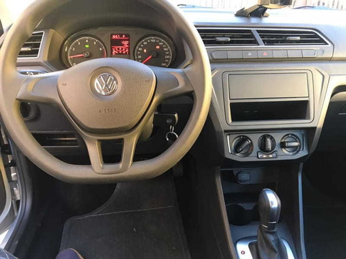 Imagem 8 de 9 de Volkswagen Novo Voyage 1.6