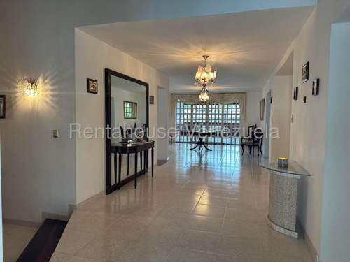 Casa En Alquiler Prados Del Este Mls#25-22087