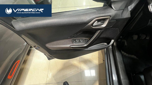 Peugeot 2008 FELINE 1.6 115HP MT