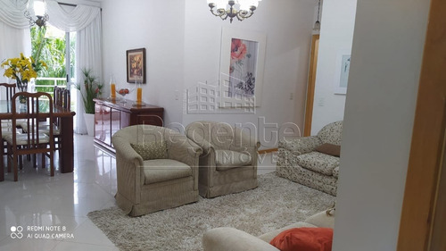 Imagem 1 de 15 de Apartamento A Venda Com 3 Quartos No Bairro Coqueiros Em Florianopolis - V-81615