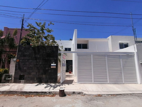 Casa En Venta  Mérida Yucatán, Montebello