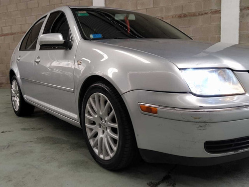 Volkswagen Bora 1.8 T Highline Tiptr Cu 2005