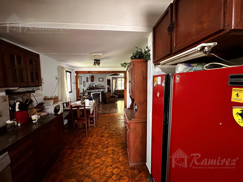 Casa Quinta 2 Propiedades Pileta, Lote 4500 M2, Ideal Inversor - Ituzaingo Norte