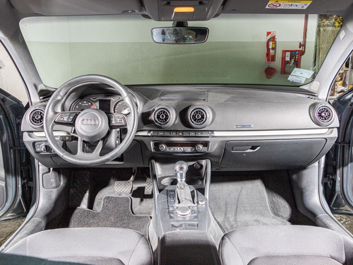 Imagen 12 de 15 de Audi A3 1.4 Tfsi Sedan 4 Puertas