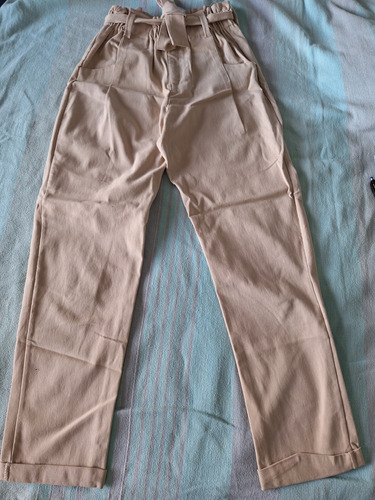 Pantalón Beige Pinzado Talle 1 , Cintura Elastizada Y Lazo