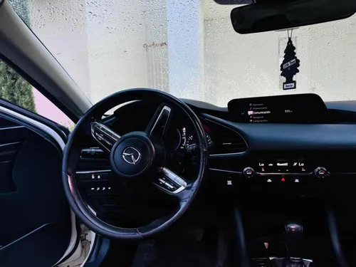 Mazda 3 2.0 I Sedan At