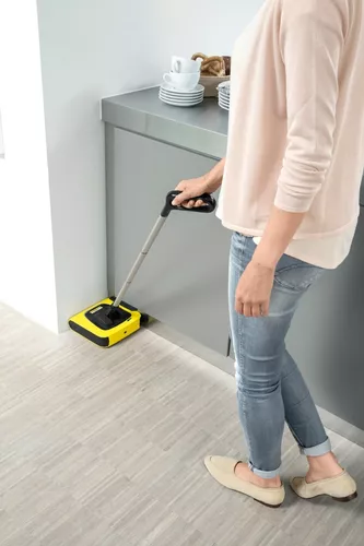 Escoba eléctrica Karcher Kb5 inalámbrica con batería