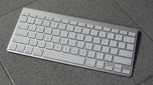 Teclado Apple Magic Keyboard Bluetooth