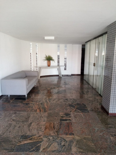 Apartamento Para Venda - 008409