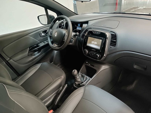 Imagen 10 de 15 de Renault Captur Intense 2.0 2021