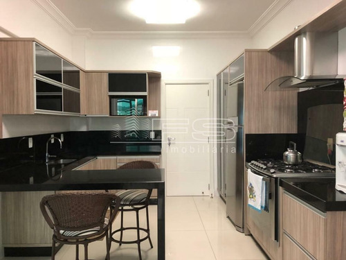 Imagem 2 de 15 de Apartamento 5 Suites Mobiliado Meia Praia - 3933
