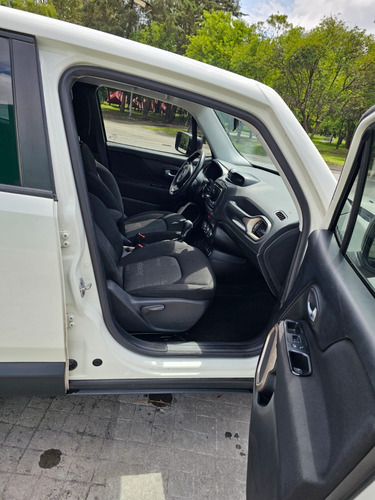 Jeep Renegade 1.8 Sport 4x2 At