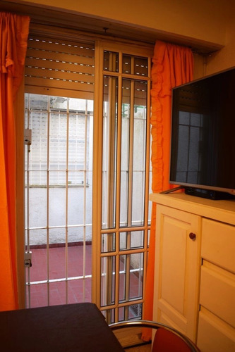 Departamento 3 Ambientes - Muy Buen Estado - A 2 Cuadras De La Costa