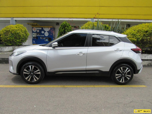 Imagen 2 de 13 de Nissan Kicks Advance 1.6 Mecánica 4x2