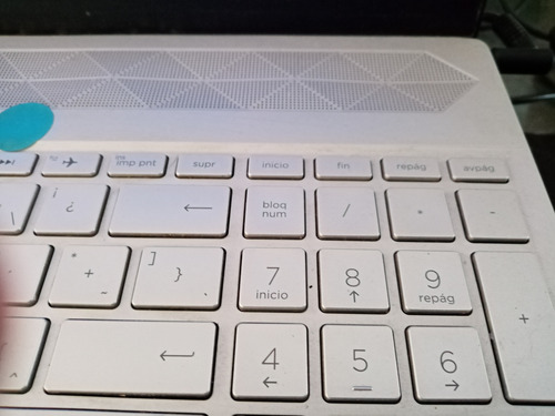 Laptop Hp Pavilion 15.6/ 1 Tera Hd/ 118gb Ssd /ryzen 5/graph Azul (Usado)