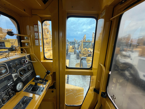 Zanjeadora Vermeer T755