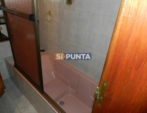 Imagen 11 de 16 de Casa En Alquiler, El Chorro