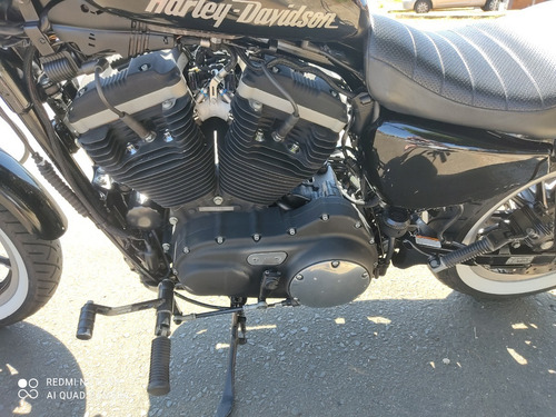 Harley 883