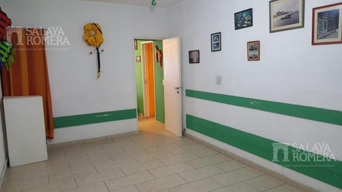 Imagen 23 de 25 de Casa En Venta - Olivos-golf - 4 Ambientes - Dependencia - Pileta -