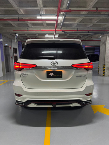 Toyota Fortuner Trompa Lexus 2022