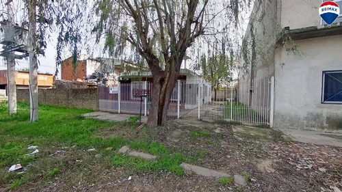 Venta Casa 4 Ambientes Con Parque Ezpeleta