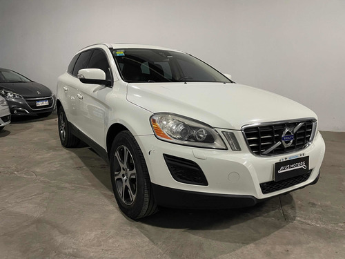 Imagen 6 de 16 de Volvo Xc60 2012 3.0 T6 Awd High 304cv