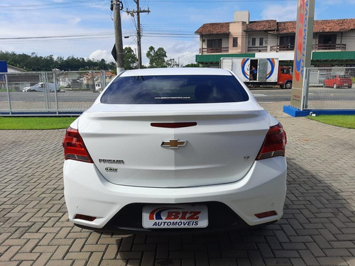 Imagem 3 de 8 de Chevrolet Prisma Sed. Lt 1.4 8v Flexpower 4p Aut.