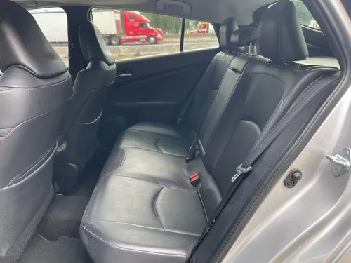 Toyota Prius 1.8 Premium Cvt