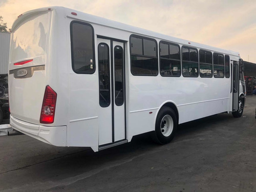 Imagen 7 de 10 de Autobús 2020 Loresa Autobús 2021 Loresa