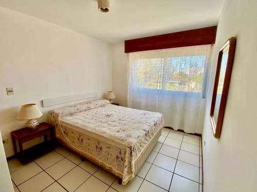 Imagen 6 de 11 de Apartamento - Punta Del Este. Cap Breton. 2 Dormitorios