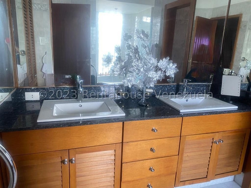 Maravilloso Y Amplio Ph En Venta Con Inmejorable Ubicación Sebucan