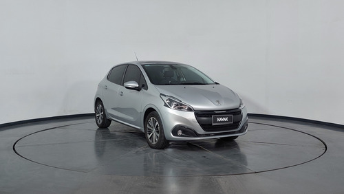 Peugeot 208 1.6 Feline Tiptronic