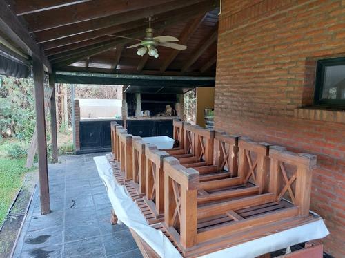 Casa En Venta En Barrio Privado, Acacias Blancas
