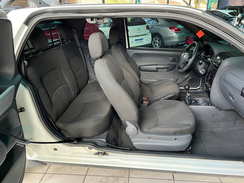 Imagem 9 de 10 de Fiat Strada 1.4 Mpi Hard Working Cd 8v Flex 3p Manual
