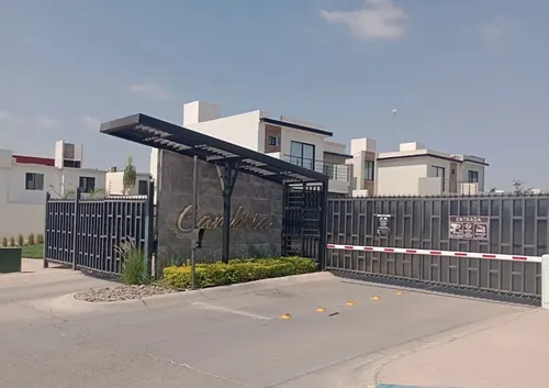 Venta De Casa En Blvd. Paseo Belcantto, Culiacán, Sinaloa. Vm100