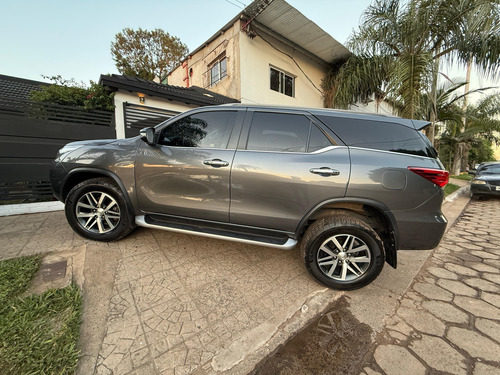 Toyota Hilux SW4 2.8 Srx 177cv 4x4 7as At