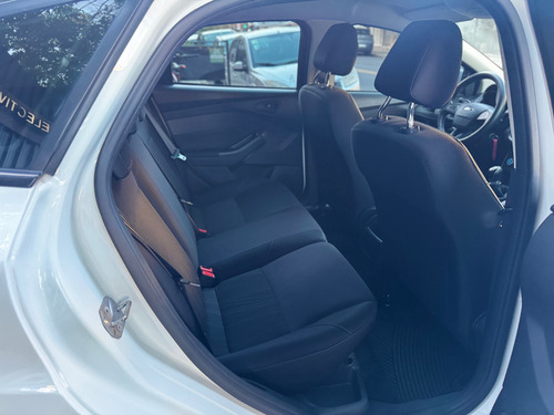 Ford Focus III 1.6 S