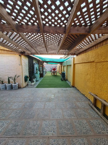 Villa Caspana, Linda Casa, 3d. 1b. 3e.