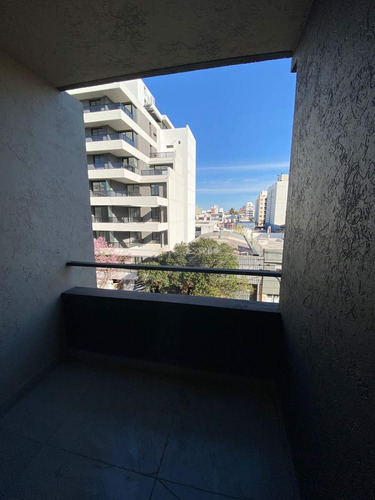 Imagen 6 de 12 de Vendo Excelnte Dpto De 1 Dormitiro A Estrenar!!!!