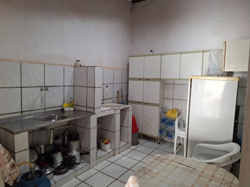 Casa 4/4 Documentada Em Caldas Do Jorro