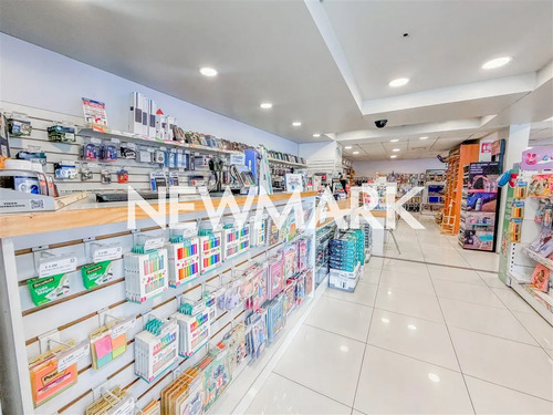 Local Comercial En Venta Sobre Vitacura Pasos De Los Cobres