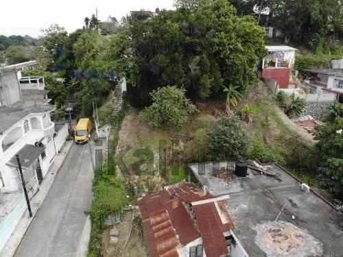 Venta De Terreno En Zona Centro Tuxpan Veracruz 580 M². Terreno En Forma De L Dandoa 2 Calles, Ubicado En La Calle Heroica Veracruz Esquina Con 1° De Mayo, De La Colonia Centro En El Municipio De Tux